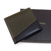ボッテガ 財布 新作 2021 ボッテガヴェネタ 財布 メンズ BOTTEGA VENETA レディース 二つ折り財布 ブラック/グリーン