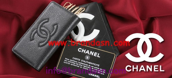 格安 激安 シャネルスーパーコピー シャネル長財布コピー Chanel カンボンライン キーケース ブラック ホワイト 6723