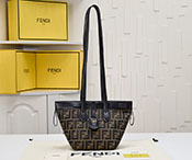 フェンディ バッグ コピー フェンディ バッグ アウトレット Fendi Origami スモール ブラウンFFジャカードファブリック 変形ミニバッグ ブラウン 8BS083AFPMF1GL7 レザー ゴールド金具 FENDI2024022