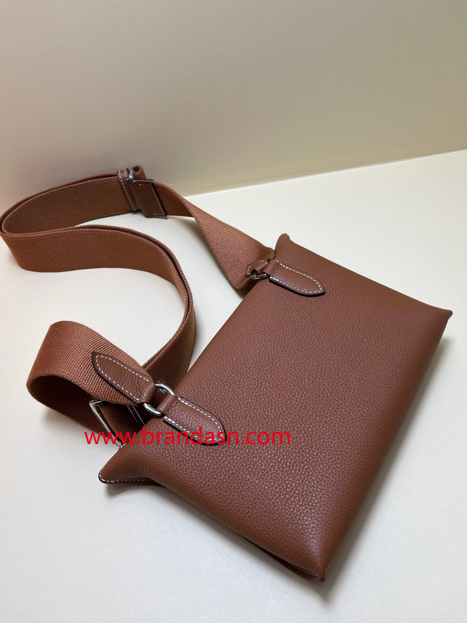 ウォレットバッグ HERMES ヴィドポッシュ videpoches ゴールド トゴ 