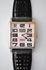 国内最大級ロジェデュブイスーパーコピー ロジェデュブイ時計コピー　ゴールデンスクエア 新品 ROGER DUBUIS